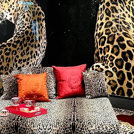 Dell'orologio 아쿠아비바 델레 폰티