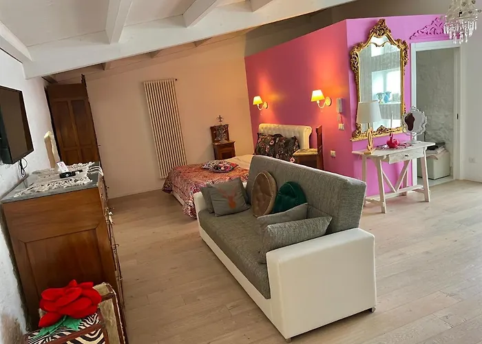 Dell'orologio Bed & Breakfast